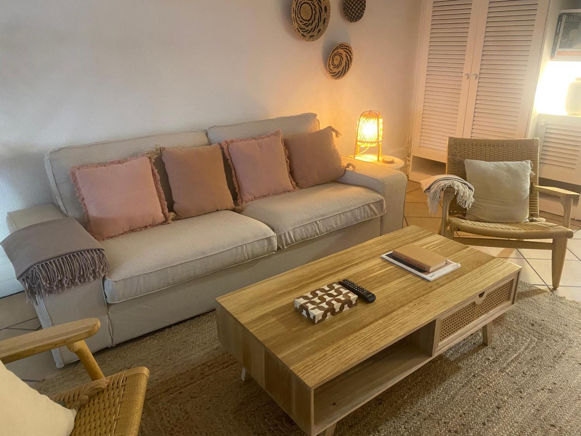 דירות טרואיה Casa Do Zimbro מראה חיצוני תמונה